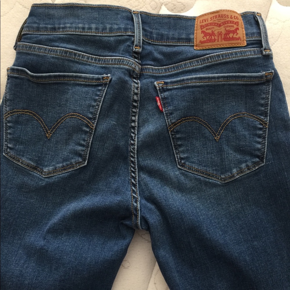 Skinny jeans